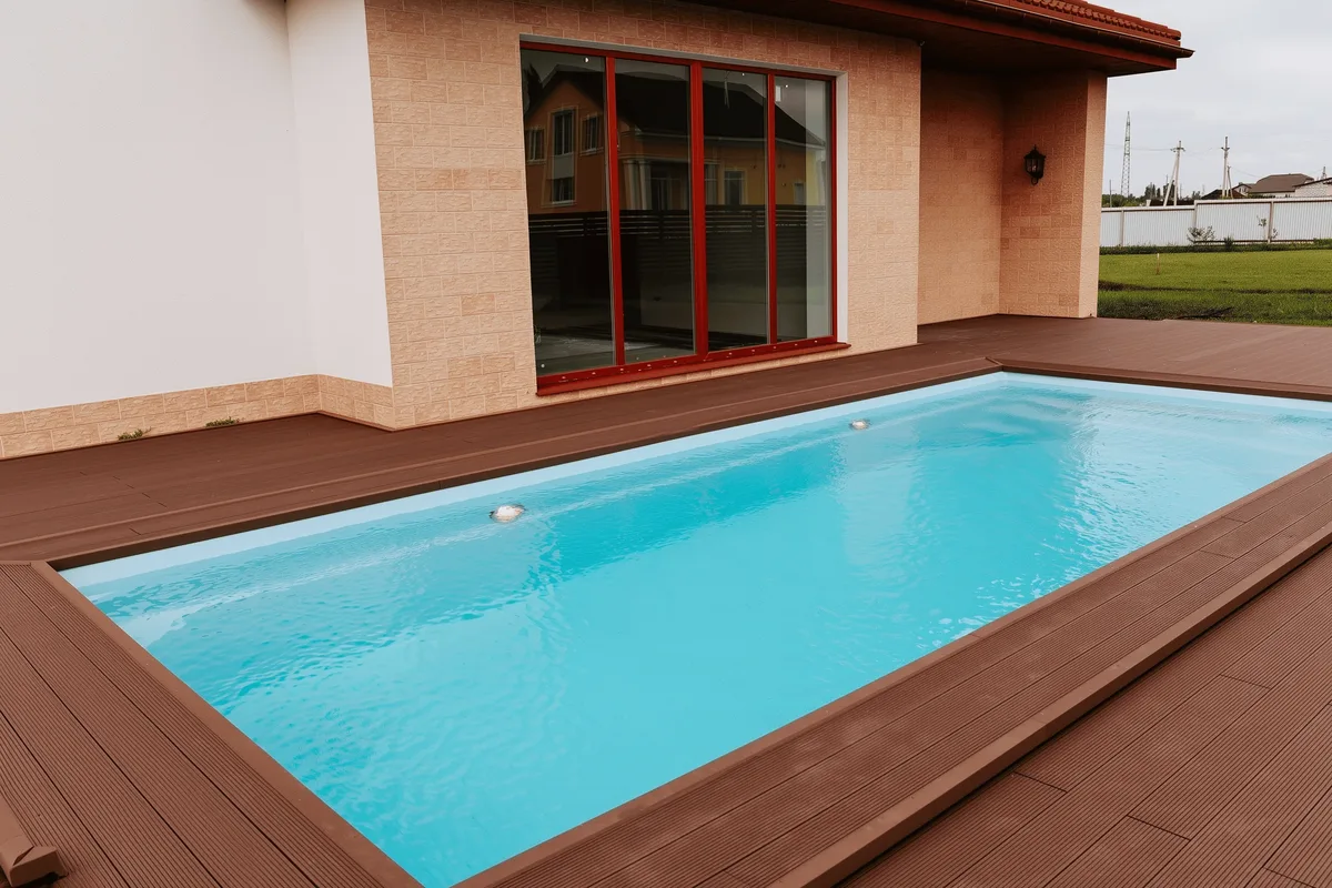 Композитный бассейн Laguna 8 — вид сверху в Юбилейном